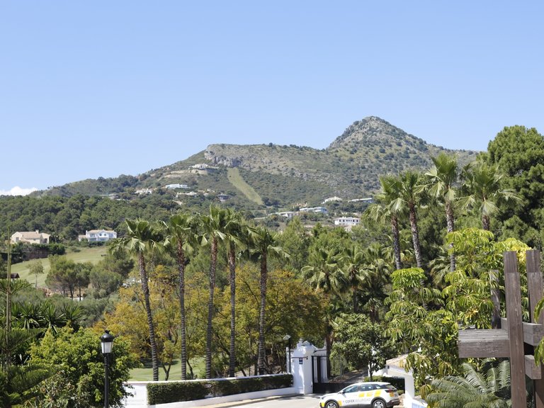 Apartment for Sale in Benahavís, Malaga 17