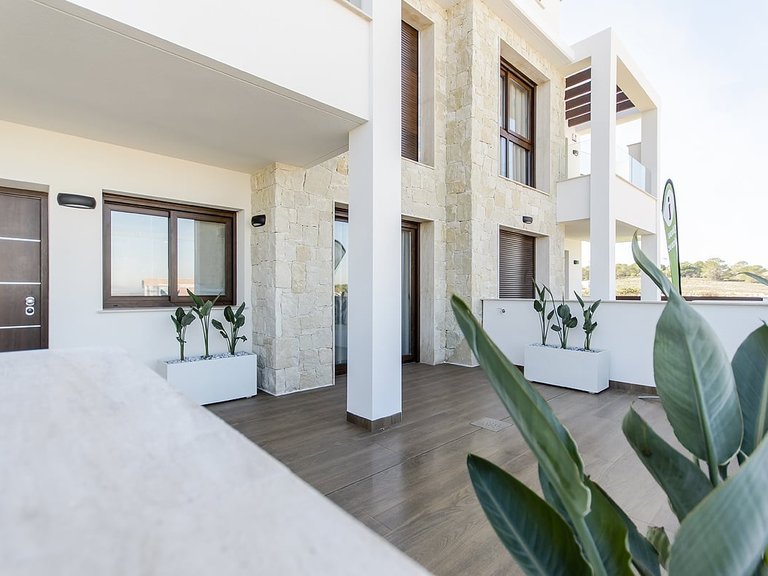 Apartment for Sale in Torrevieja, Alicante 1