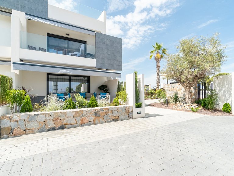 Apartment for Sale in Torrevieja, Alicante 17