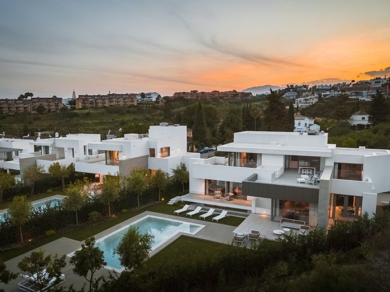Town House for Sale in Estepona, Malaga 20