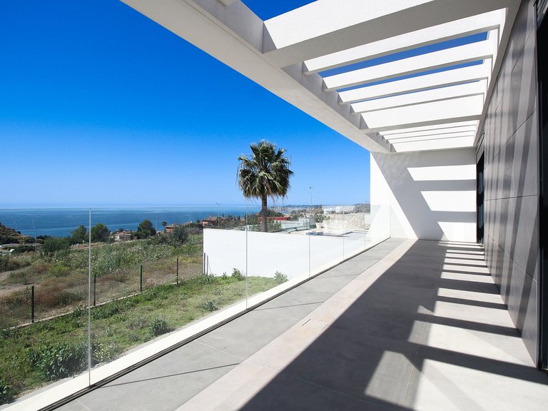 Town House for Sale in Benalmádena, Malaga 7