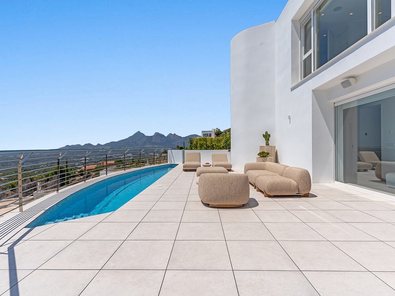 Town House for Sale in Altea, Alicante 2