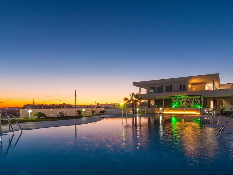 Apartment for Sale in Fuengirola, Malaga 2