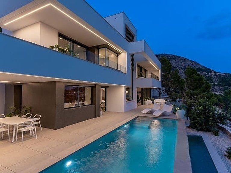 Town House for Sale in Altea, Alicante 3