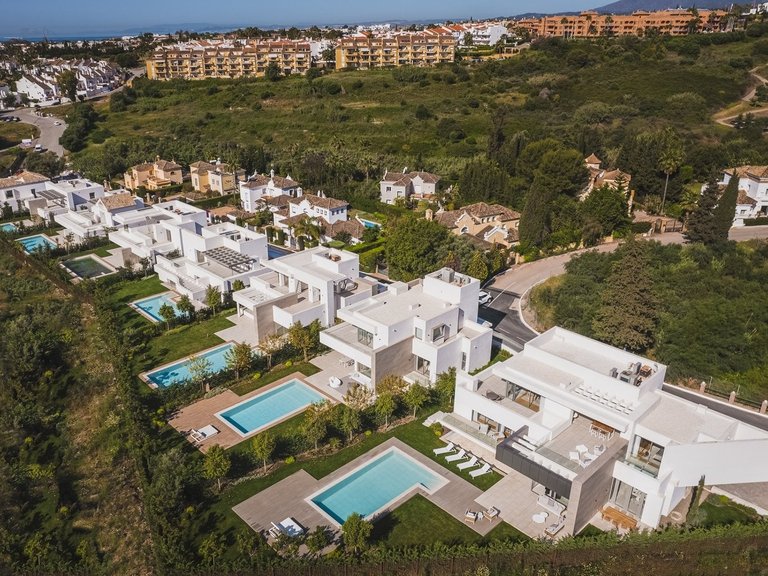 Town House for Sale in Estepona, Malaga 7