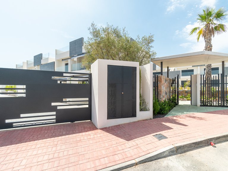 Apartment for Sale in Torrevieja, Alicante 23