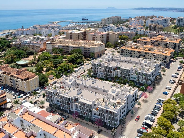 Apartment for Sale in Estepona, Malaga 7
