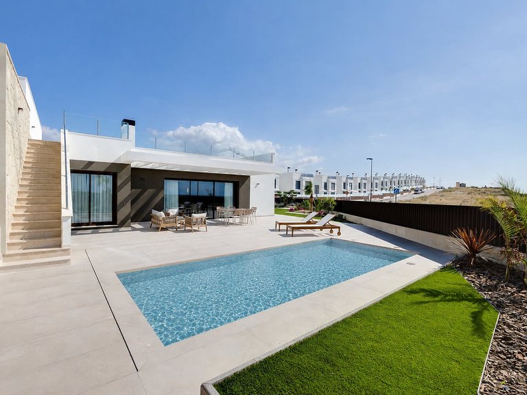 Town House for Sale in Mutxamel, Alicante 3