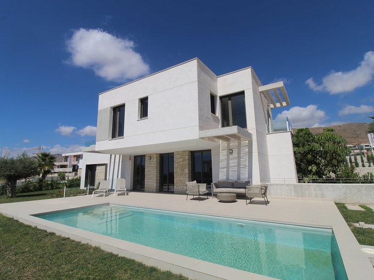 Town House for Sale in Finestrat, Alicante 1