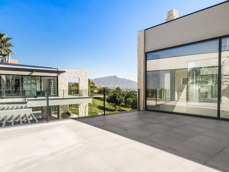 Town House for Sale in Benahavís, Malaga 13