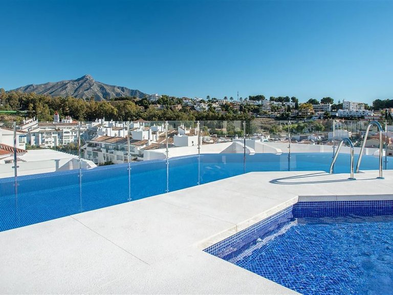 Apartment for Sale in Marbella, Malaga 4