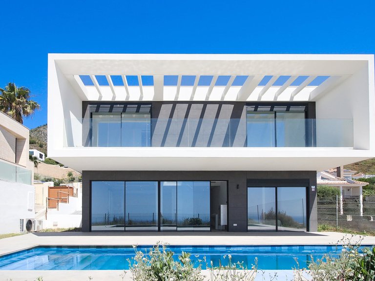 Town House for Sale in Benalmádena, Malaga 1