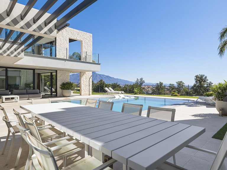 Town House for Sale in Benahavís, Malaga 10