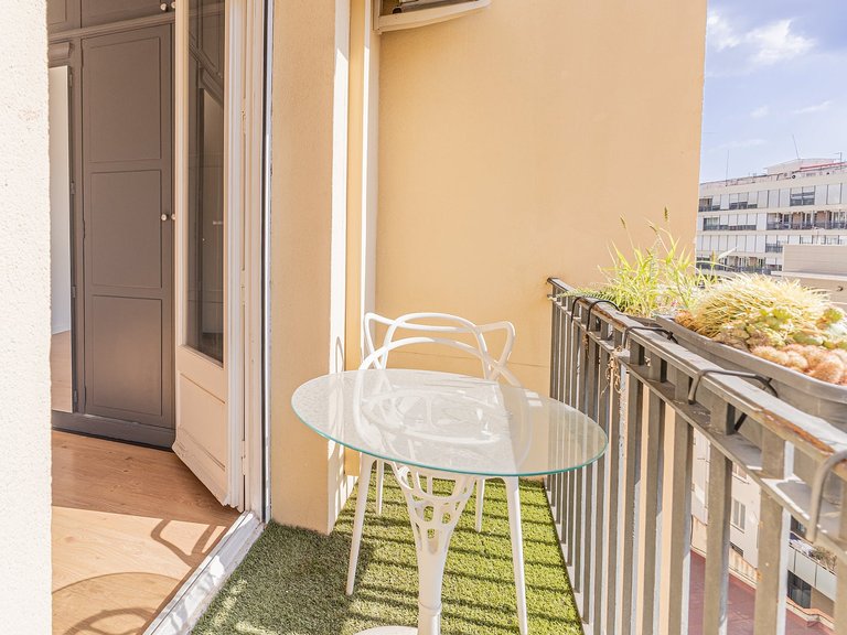 Apartment for Sale in Barcelona, Barcelona 2