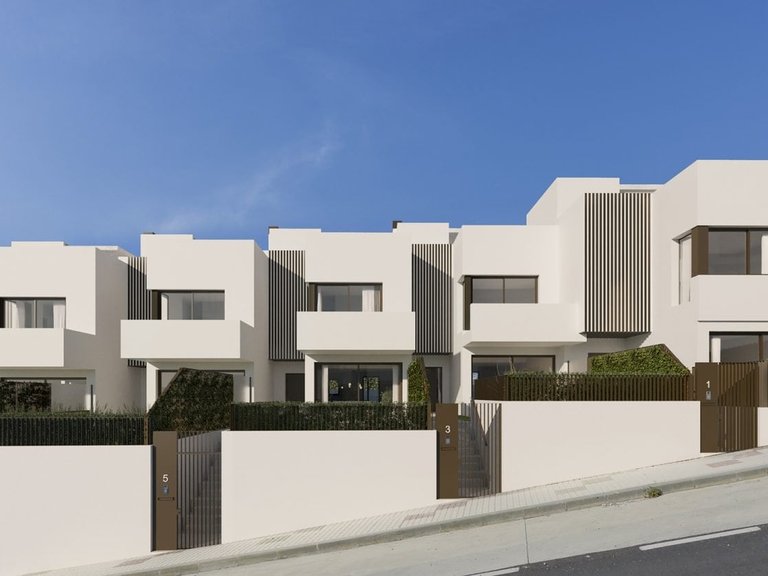 Town House for Sale in Rincón De La Victoria, Malaga 4