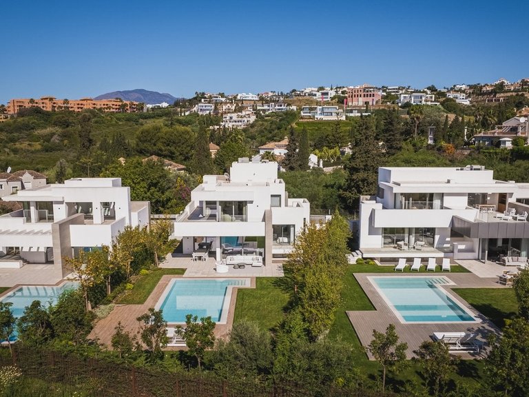 Town House for Sale in Estepona, Malaga 12