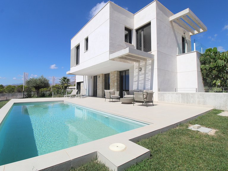 Town House for Sale in Finestrat, Alicante 2