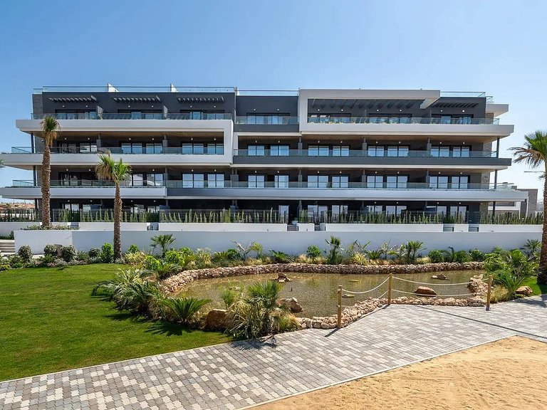 Apartment for Sale in Torrevieja, Alicante 2