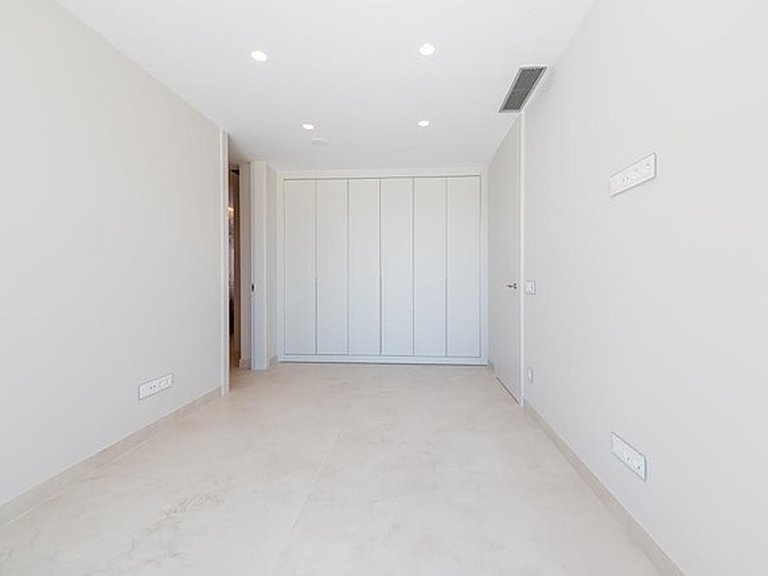 Apartment for Sale in Benidorm, Alicante 15