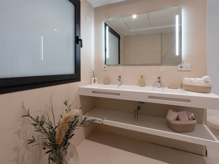 Apartment for Sale in Marbella, Malaga 20