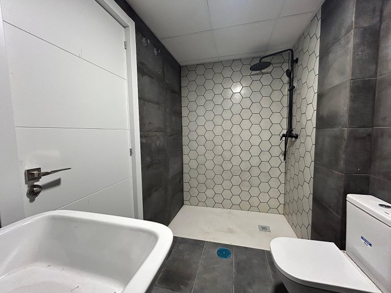 Apartment for Sale in Alicante, Alicante 19