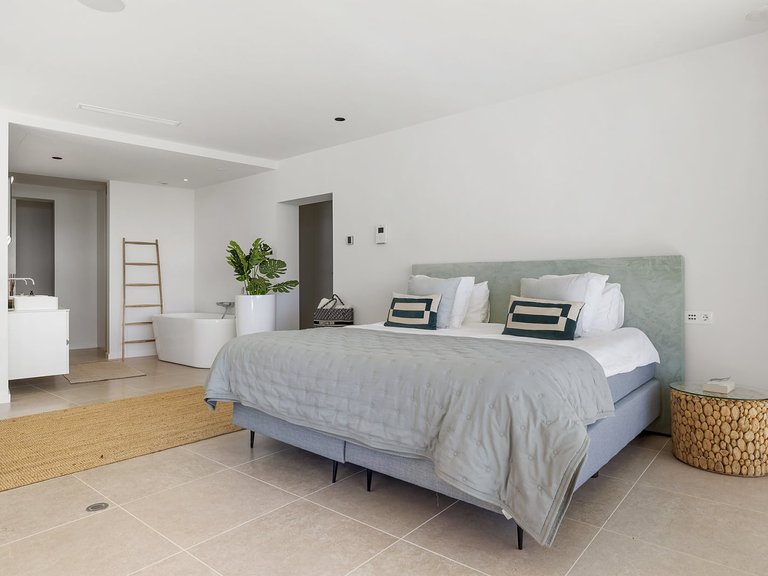 Town House for Sale in Benahavís, Malaga 25