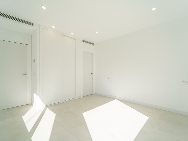 Town House for Sale in Benalmádena, Malaga 25