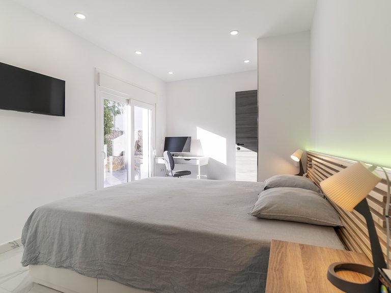 Town House for Sale in Benalmádena, Malaga 18