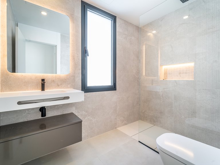 Town House for Sale in Benalmádena, Malaga 32