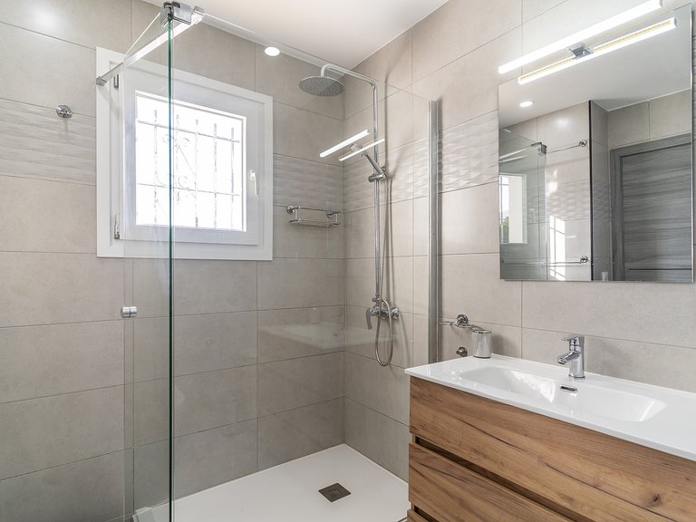 Town House for Sale in Benalmádena, Malaga 28