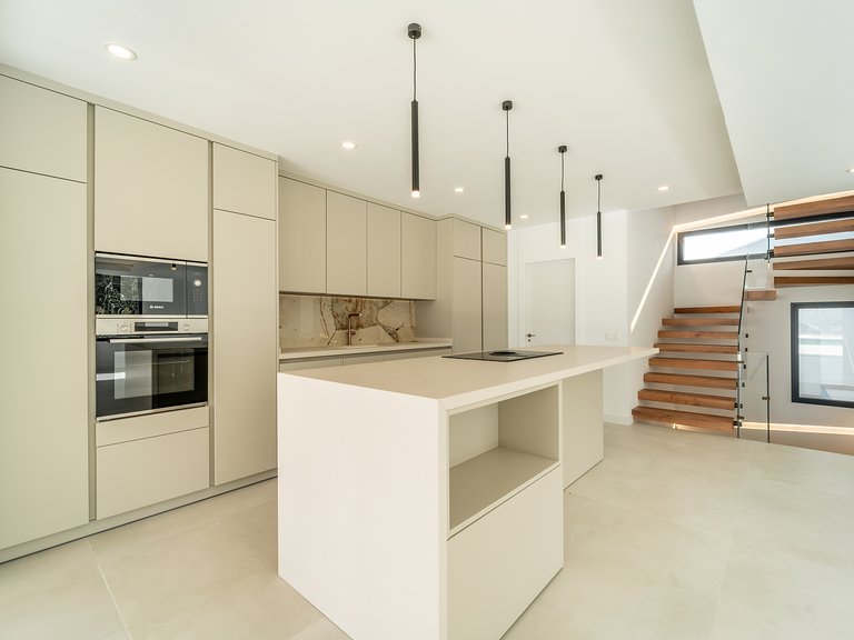 Town House for Sale in Benalmádena, Malaga 11