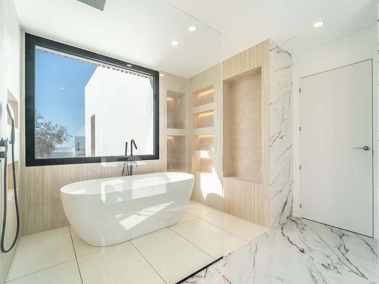 Town House for Sale in Benalmádena, Malaga 19