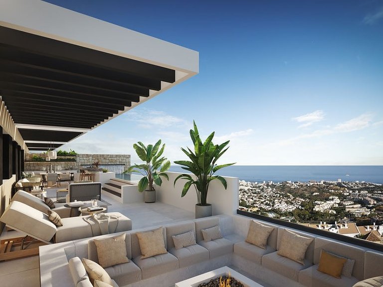 Apartment for Sale in Benalmádena, Malaga 23