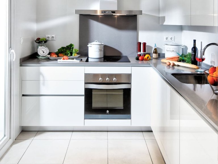 Apartment for Sale in Marbella, Malaga 13