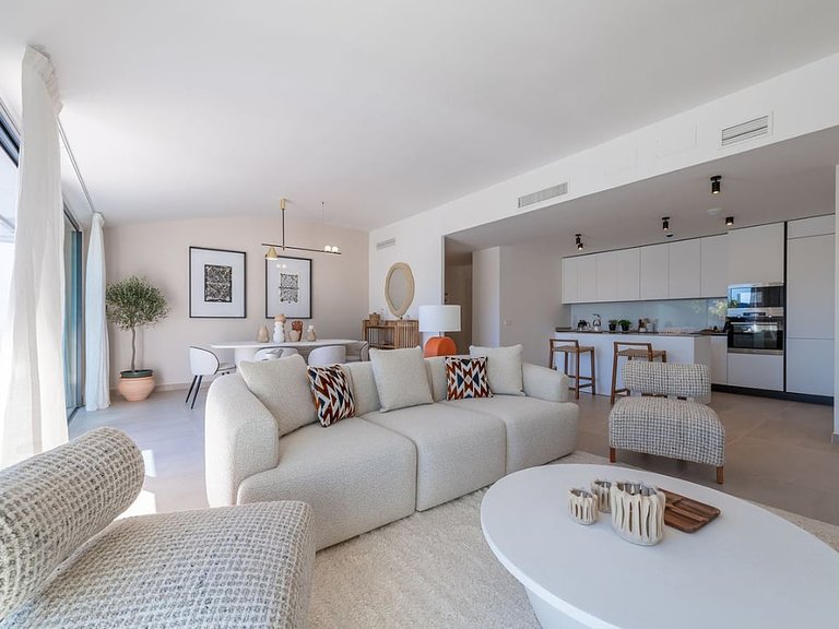 Apartment for Sale in Fuengirola, Malaga 14