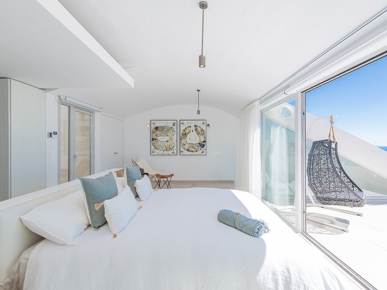 Apartment for Sale in Benalmádena, Malaga 22