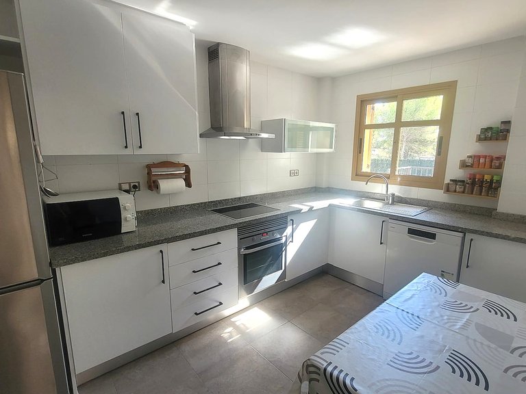 Town House for Sale in Finestrat, Alicante 30