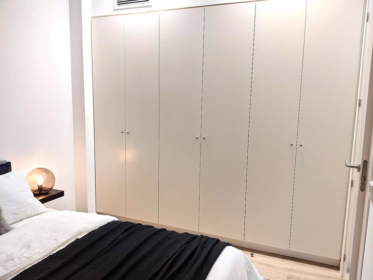 Apartment for Sale in Barcelona, Barcelona 11