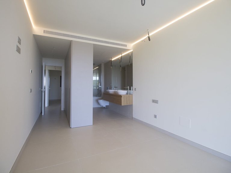 Apartment for Sale in Fuengirola, Malaga 17