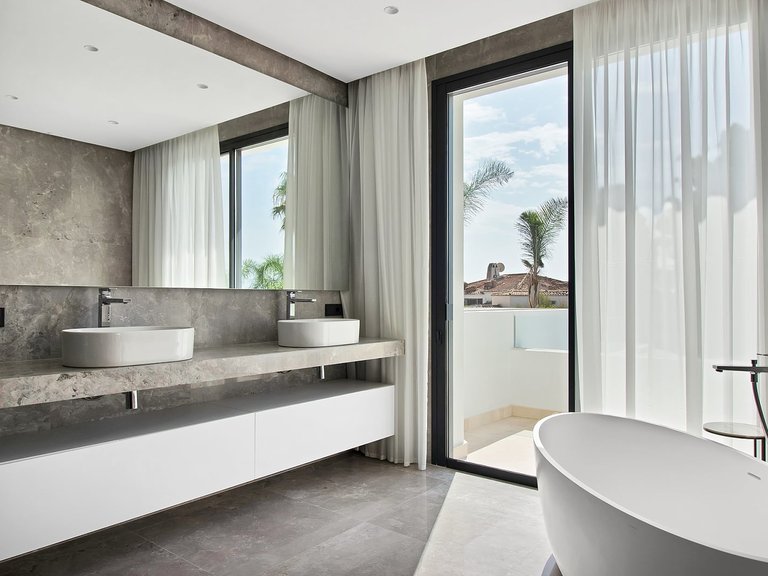 Town House for Sale in Marbella, Malaga 45