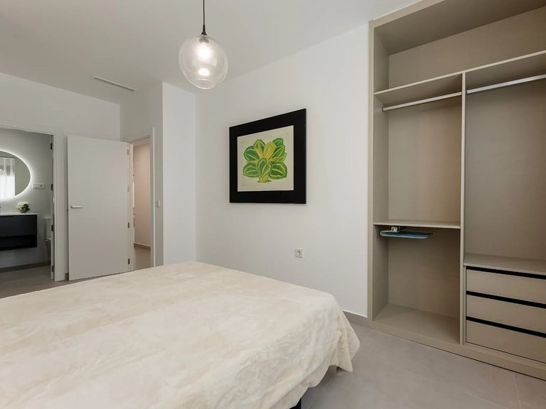 Apartment for Sale in Villajoyosa, Alicante 16
