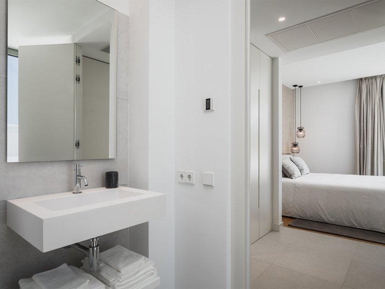Town House for Sale in Estepona, Malaga 24