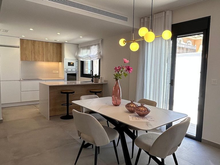 Town House for Sale in Pilar De La Horadada, Alicante 7