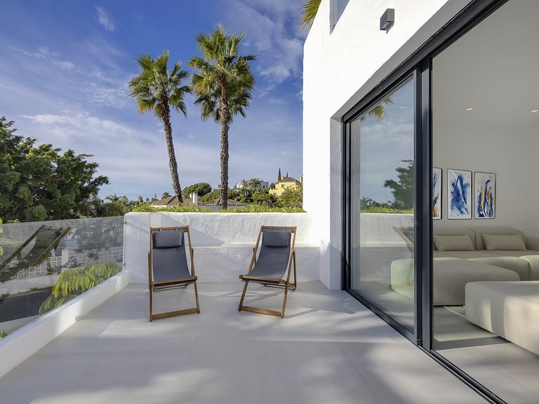 Apartment for Sale in Estepona, Malaga 26