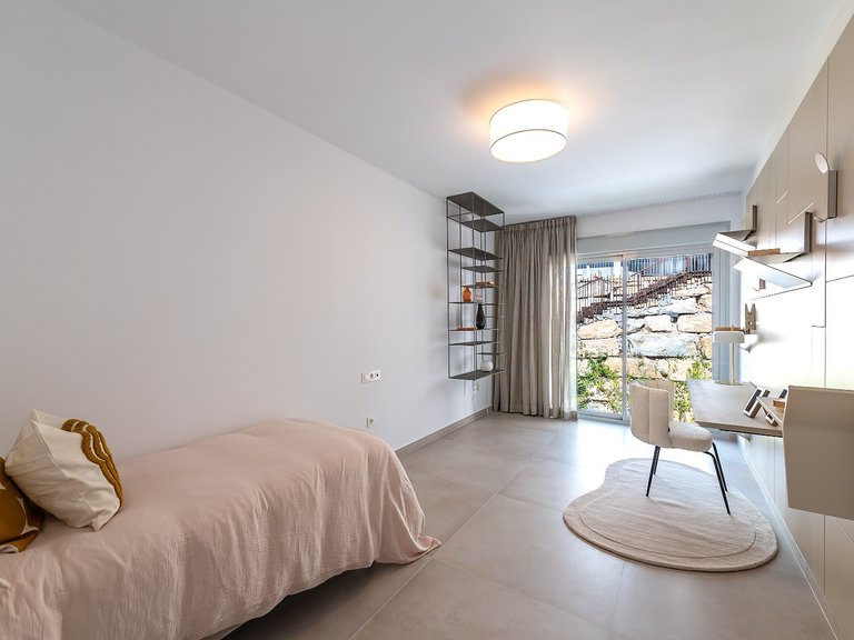 Apartment for Sale in Benalmádena, Malaga 39