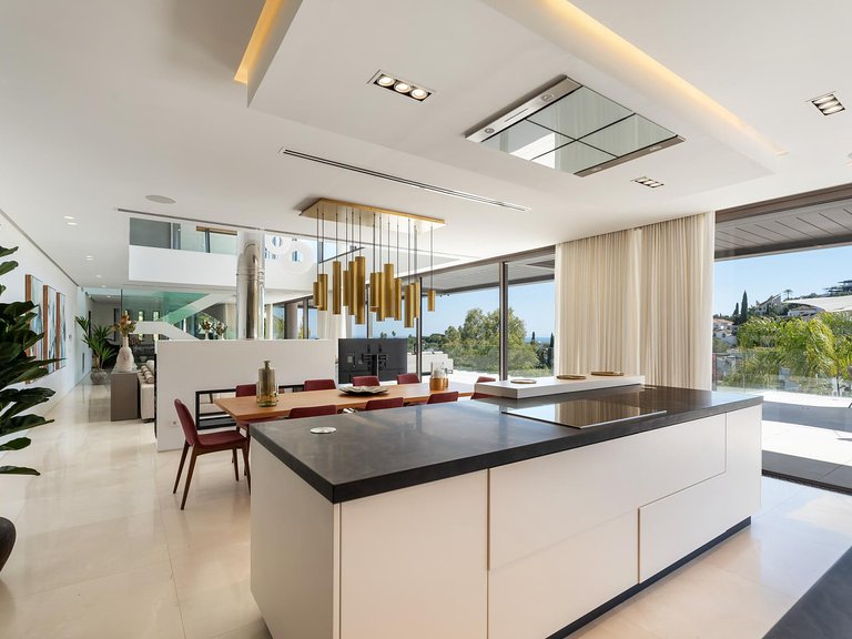 Town House for Sale in Benahavís, Malaga 22