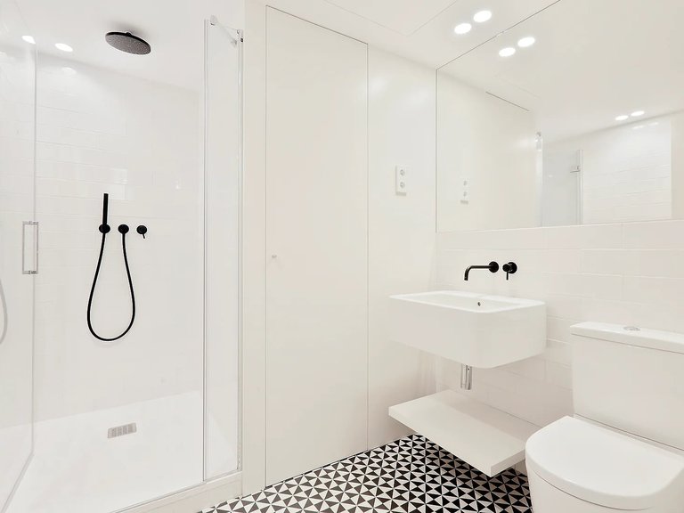 Apartment for Sale in Barcelona, Barcelona 9