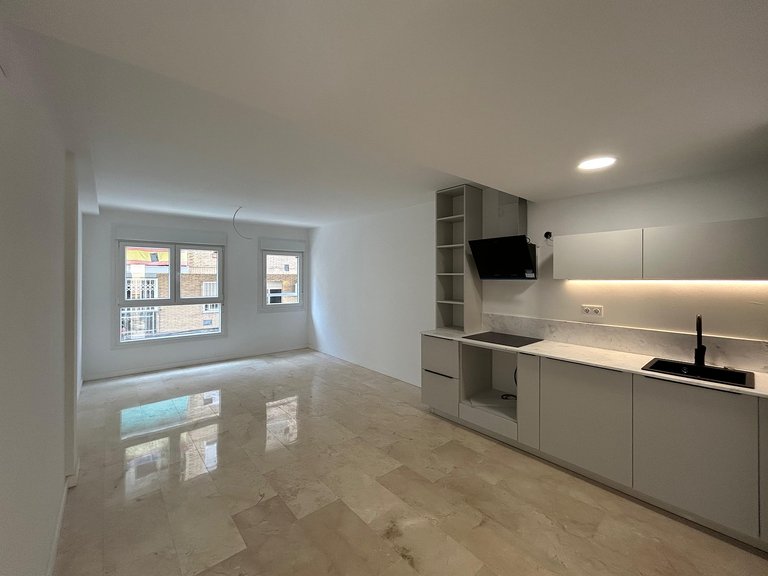 Apartment for Sale in Alicante, Alicante 8