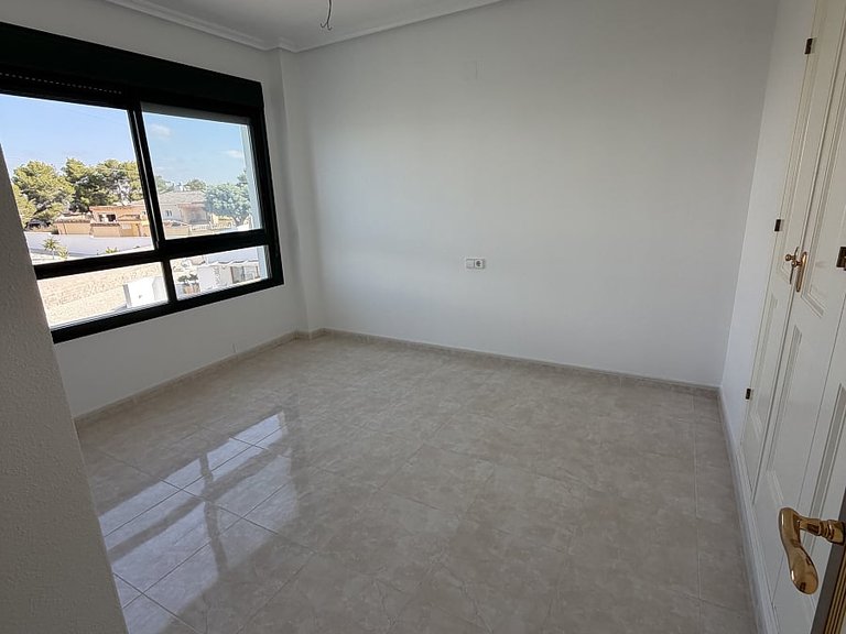 Apartment for Sale in Orihuela, Alicante 10