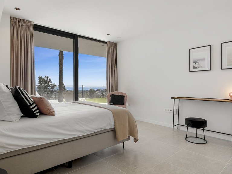 Town House for Sale in Benahavís, Malaga 26